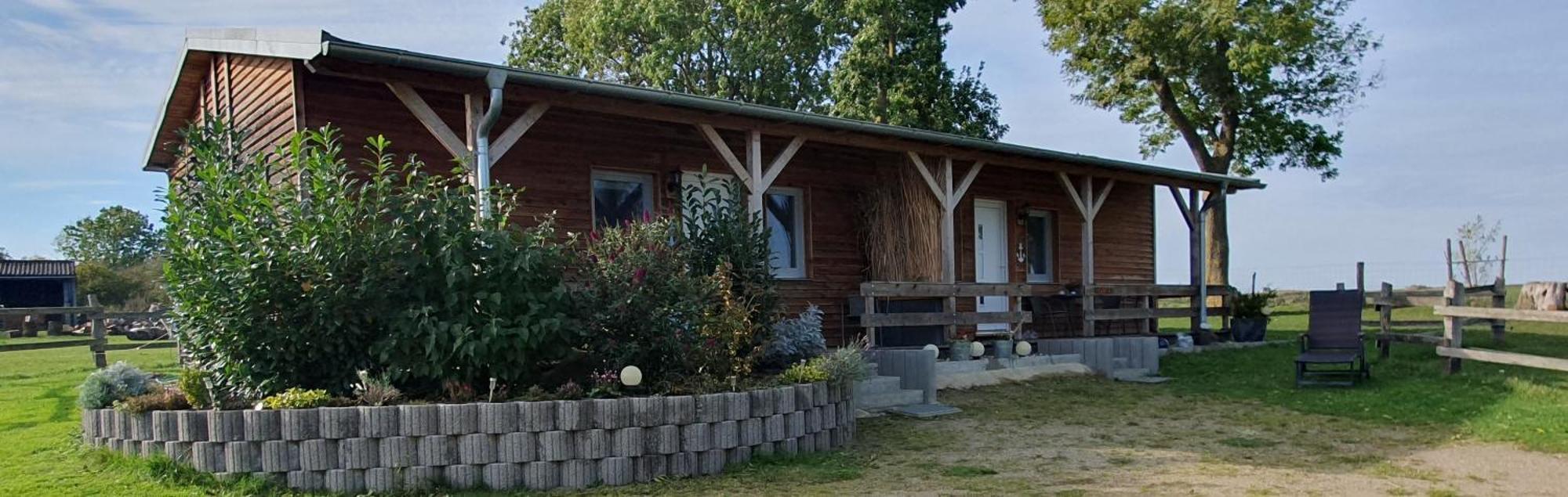 Peenehof Koeppen - Ferienwohnungen & Schlaffaesser Jordenstorf Exterior photo